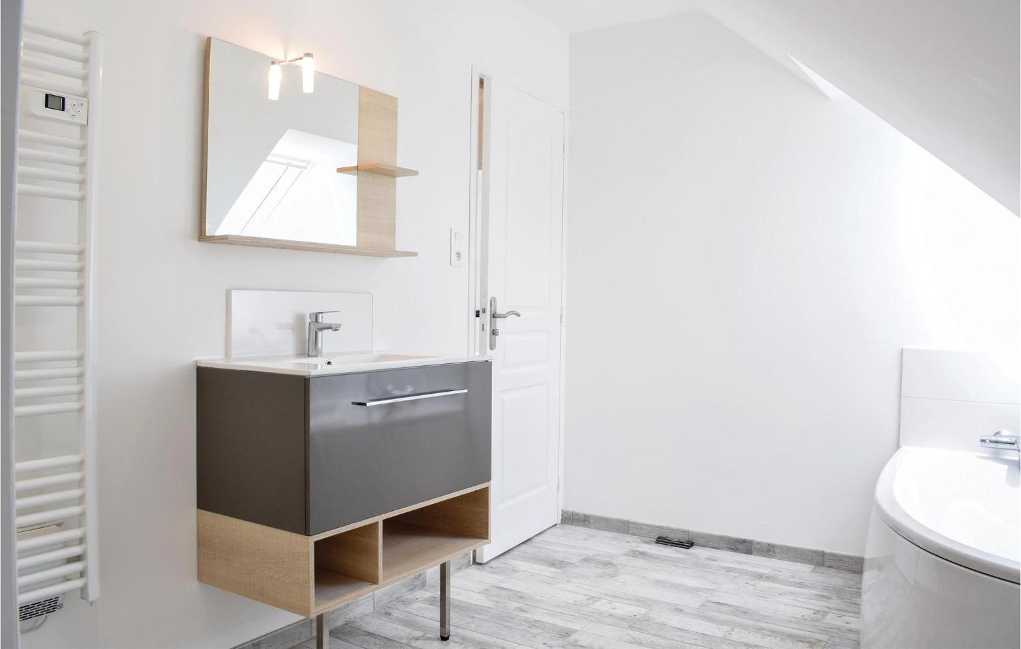 Amazing Home In Saint-Germain-Sur-Ay With Wifi Saint-Germain-sur-Ay Exterior foto