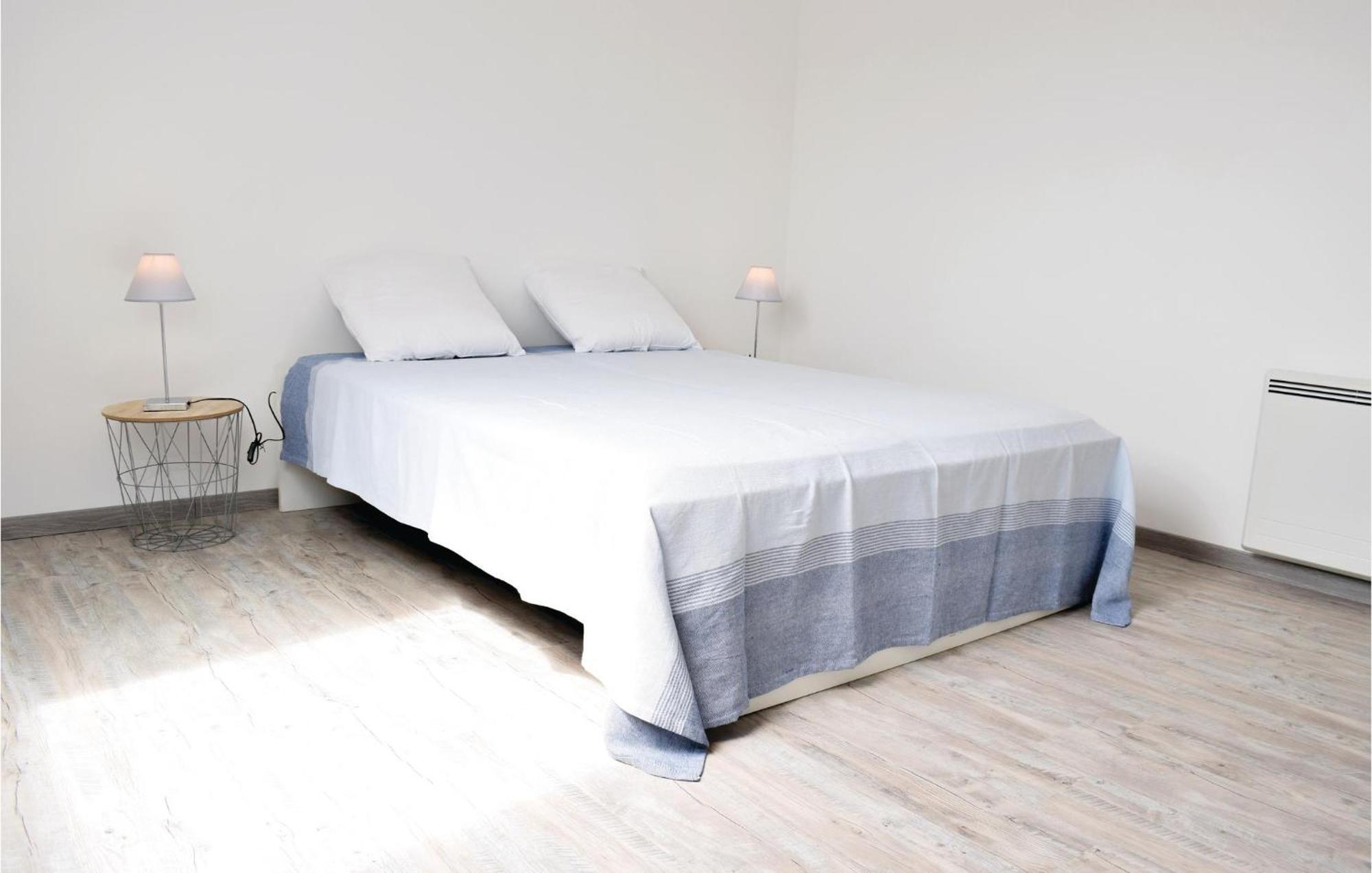 Amazing Home In Saint-Germain-Sur-Ay With Wifi Saint-Germain-sur-Ay Exterior foto