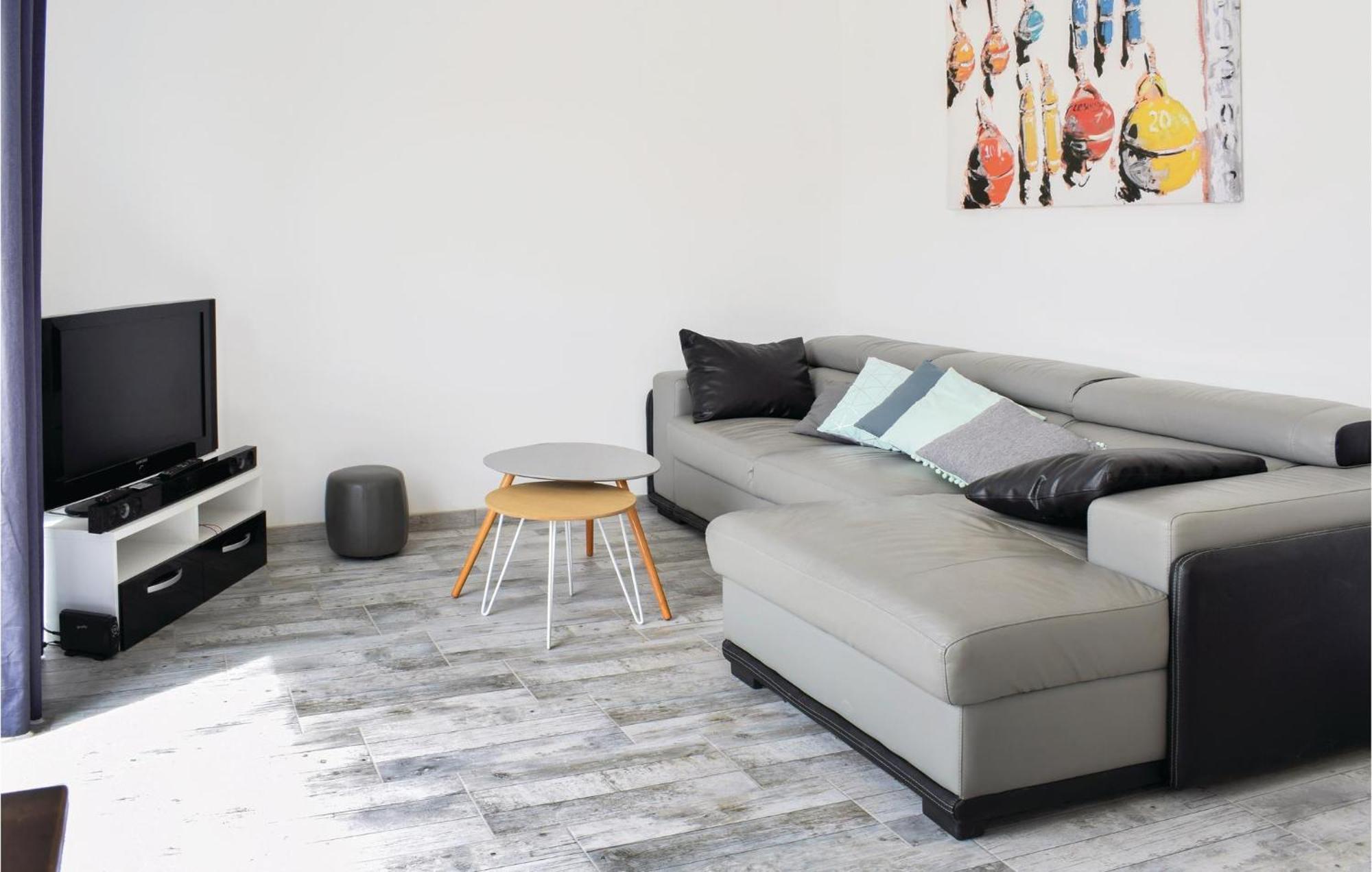 Amazing Home In Saint-Germain-Sur-Ay With Wifi Saint-Germain-sur-Ay Exterior foto